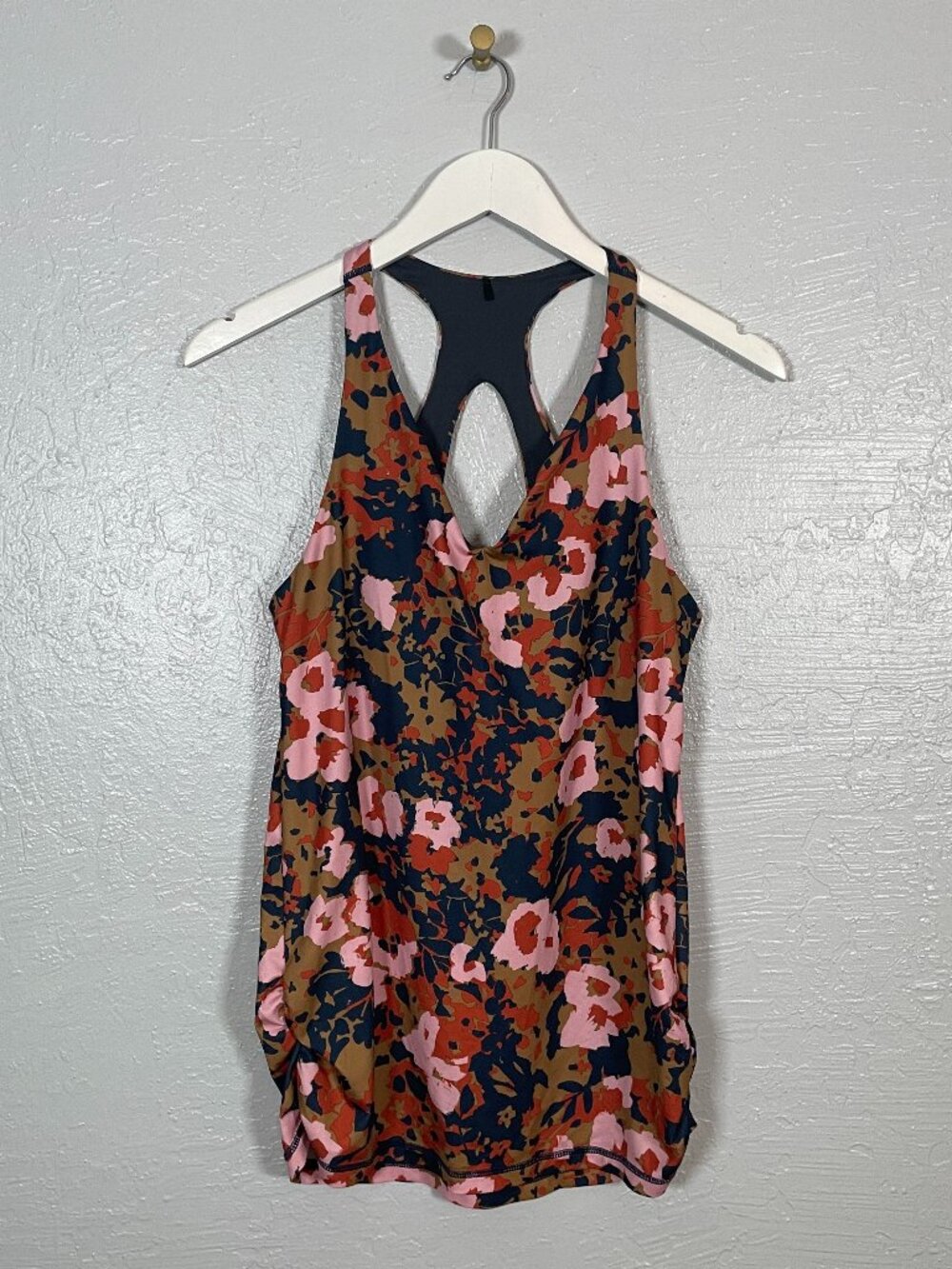 Prana Women M Pink Blue Floral Locano Racerback Bra Tank No Pads Athleisure